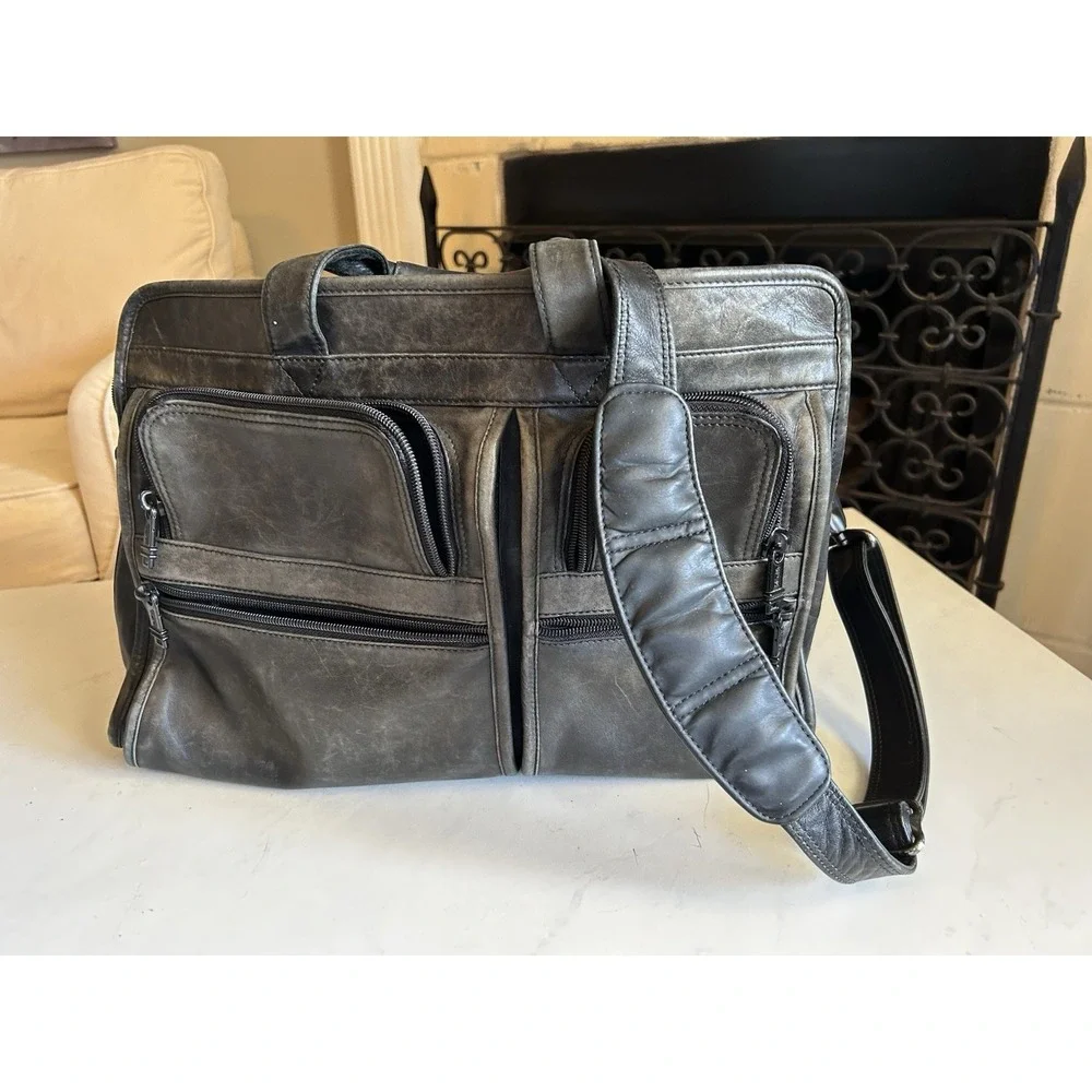 Tumi Alpha Black Napa Leather Briefcase Rare Vintage Piece Great Patina Attaché